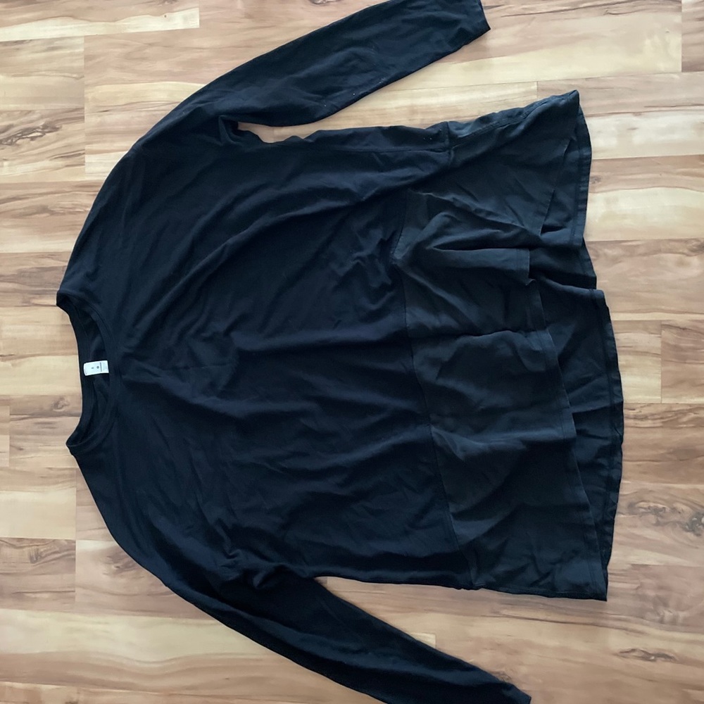 Women’s Lululemon Black Long sleeve